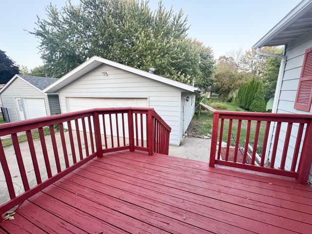 606 Morningside Drive, Worthington, MN 56187