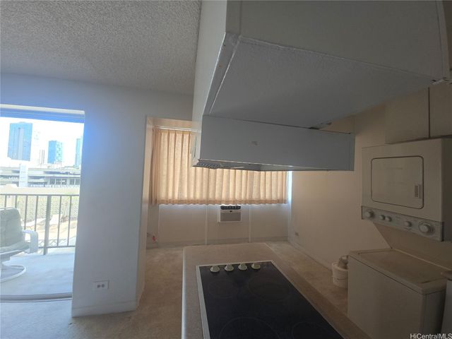 818 S King Street 605, Honolulu, HI 96813