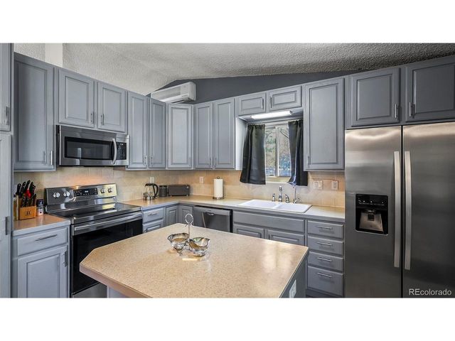 331 Cheyenne St, Fort Morgan, CO 80701