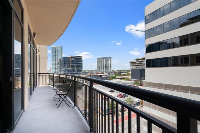 311 W 5th ST 806, Austin, TX 78701