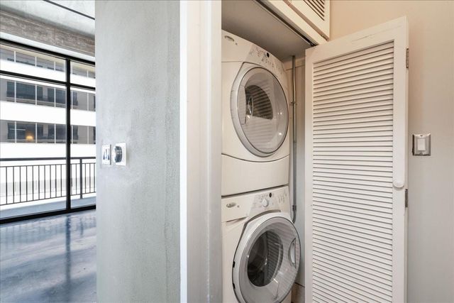 311 W 5th ST 806, Austin, TX 78701