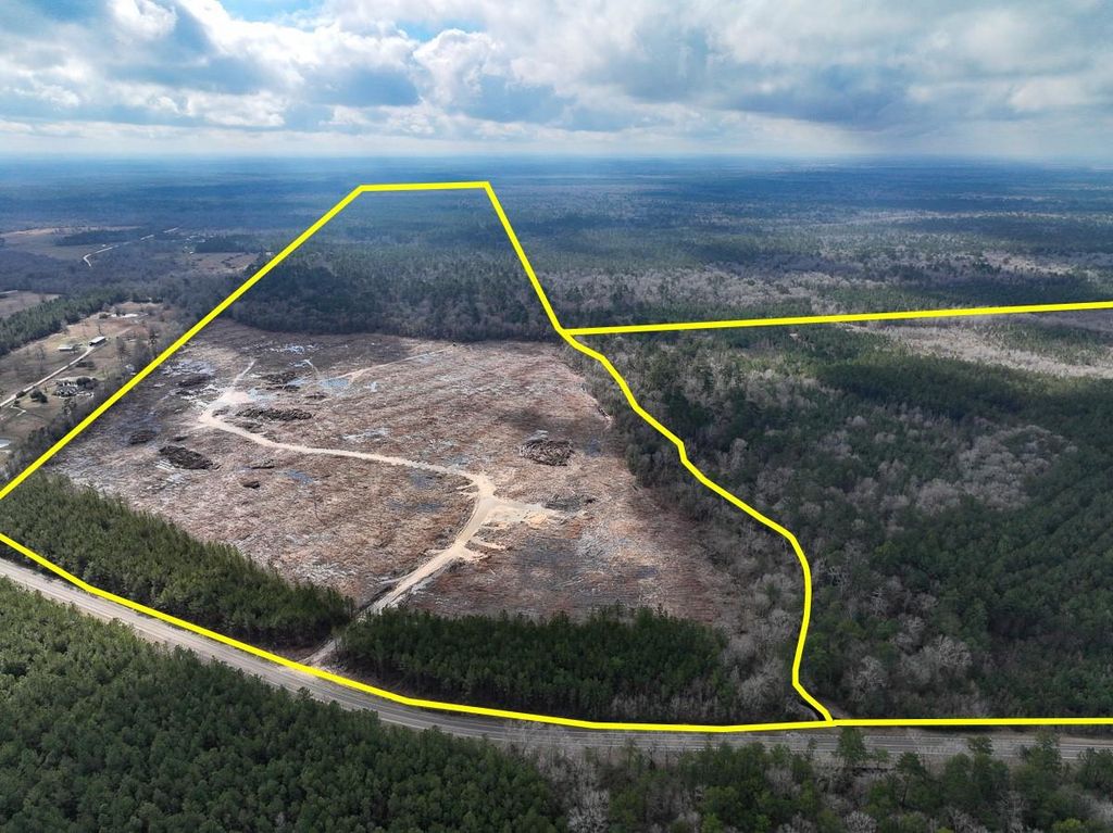 4 Fm 421, Lumberton, TX 77625