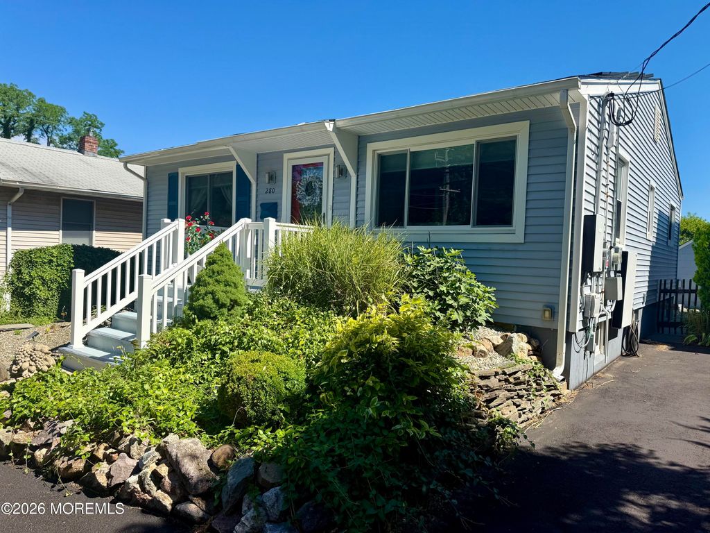 280 Navesink Avenue, Highlands, NJ 07732