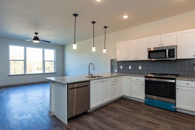 2423 Gathering Square Court, Fuquay Varina, NC 27526