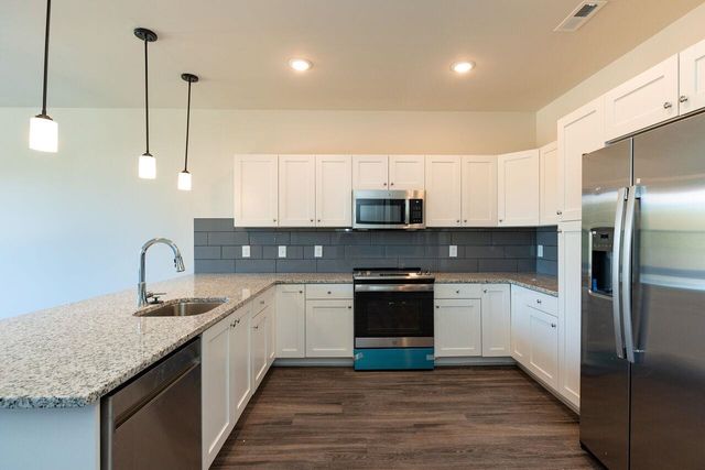 2423 Gathering Square Court, Fuquay Varina, NC 27526