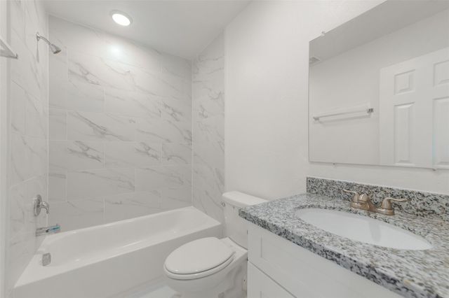 8713 Southwark Street B, Houston, TX 77028