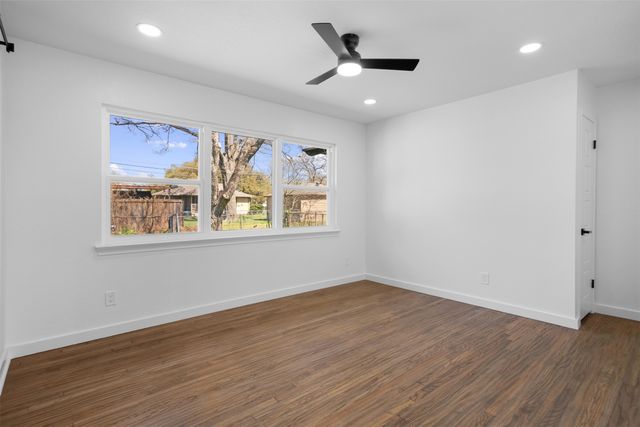 2245 Highwood Drive, Dallas, TX 75228