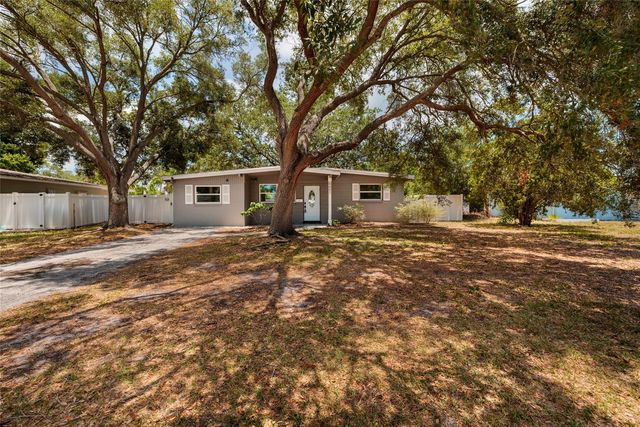 5601 CEDAR STREET NE, St Petersburg, FL 33703