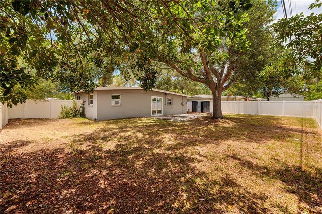 5601 CEDAR STREET NE, St Petersburg, FL 33703