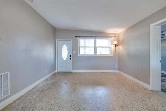 5601 CEDAR STREET NE, St Petersburg, FL 33703