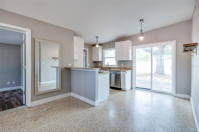 5601 CEDAR STREET NE, St Petersburg, FL 33703