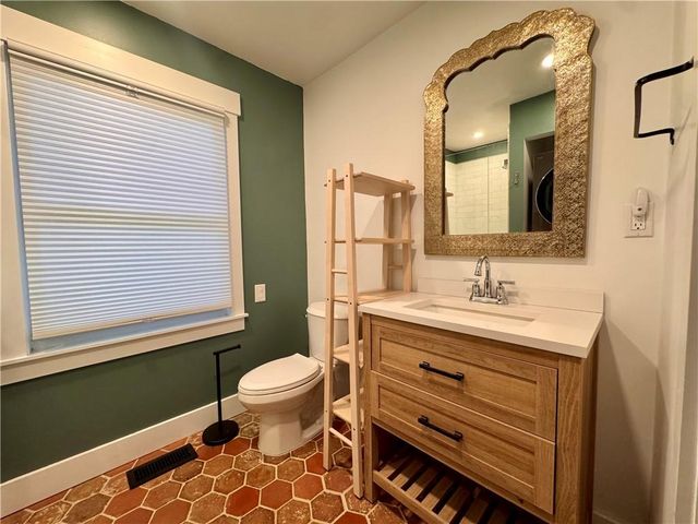 687 Brownwood Avenue SE, Atlanta, GA 30316