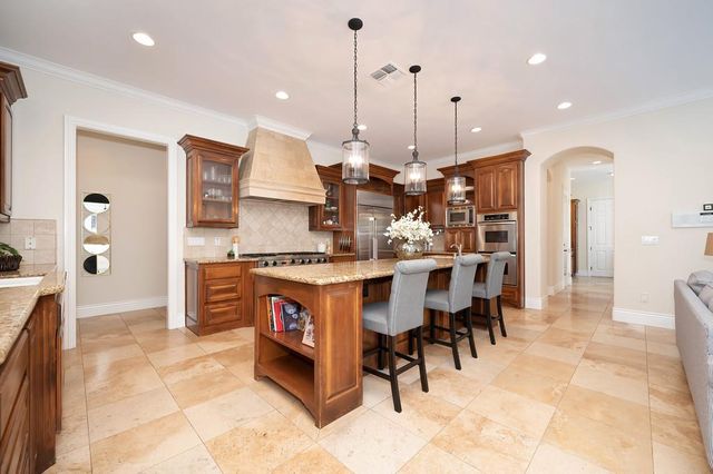 8230 Birch Meadow Ct, Granite Bay, CA 95746