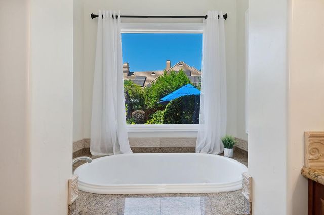 8230 Birch Meadow Ct, Granite Bay, CA 95746