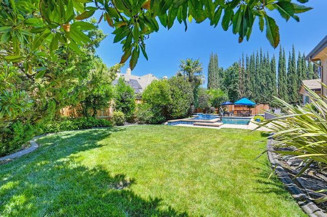 8230 Birch Meadow Ct, Granite Bay, CA 95746