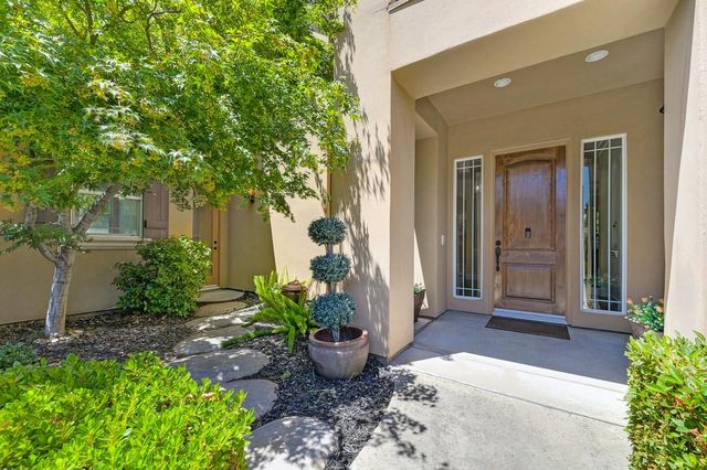 8230 Birch Meadow Ct, Granite Bay, CA 95746