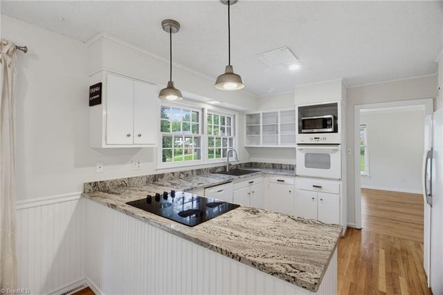 2913 Shady Lawn Drive, Greensboro, NC 27408