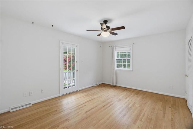 2913 Shady Lawn Drive, Greensboro, NC 27408