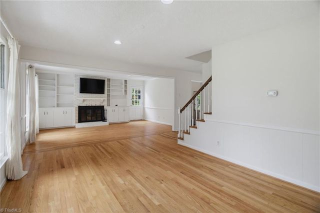 2913 Shady Lawn Drive, Greensboro, NC 27408
