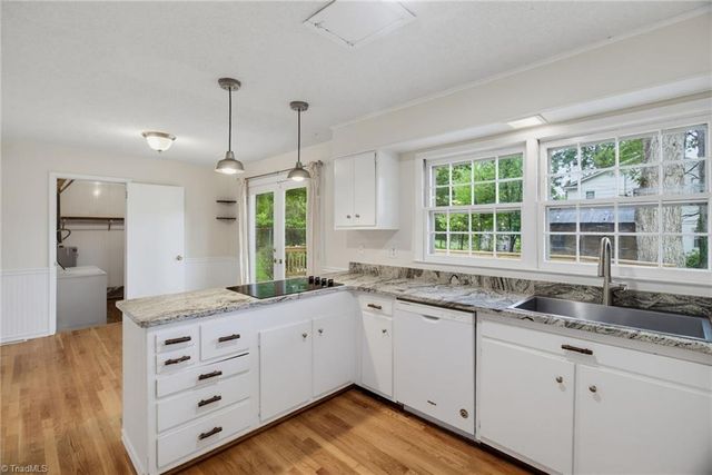 2913 Shady Lawn Drive, Greensboro, NC 27408