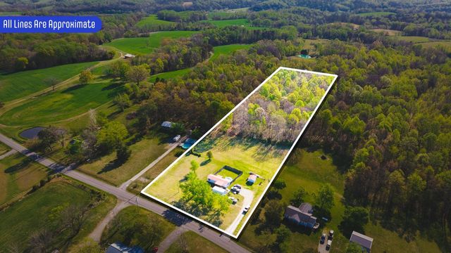 2634 Pleasant Grove Rd, Westmoreland, TN 37186