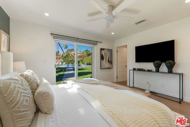 26255 Hatmor Drive, Calabasas, CA 91302