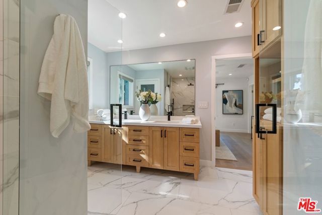 26255 Hatmor Drive, Calabasas, CA 91302