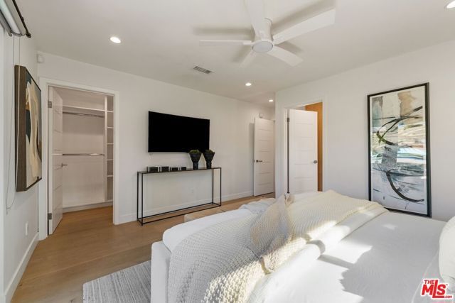 26255 Hatmor Drive, Calabasas, CA 91302