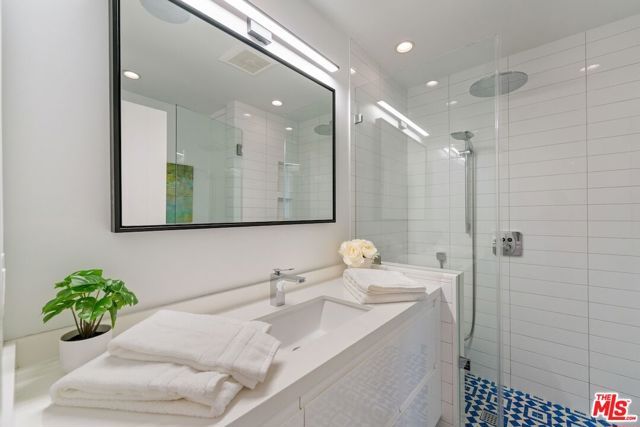 26255 Hatmor Drive, Calabasas, CA 91302