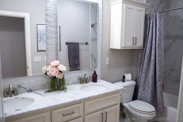 3611 E 115th Place S, Tulsa, OK 74137