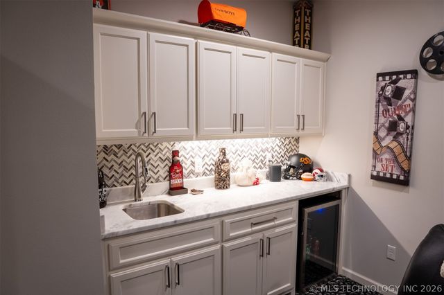 3611 E 115th Place S, Tulsa, OK 74137