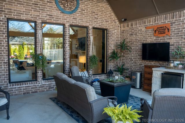 3611 E 115th Place S, Tulsa, OK 74137