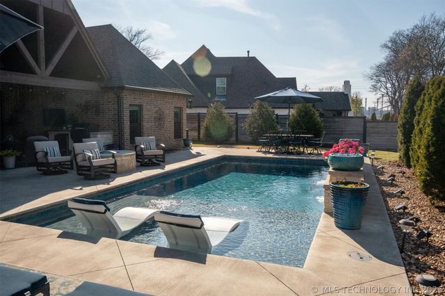 3611 E 115th Place S, Tulsa, OK 74137