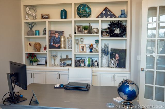 3611 E 115th Place S, Tulsa, OK 74137