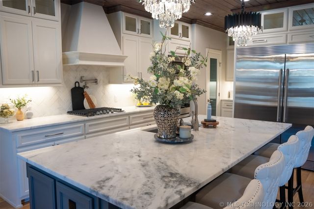 3611 E 115th Place S, Tulsa, OK 74137