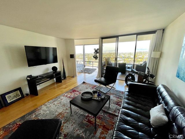 4265 Marina City Drive 805, Marina Del Rey, CA 90292