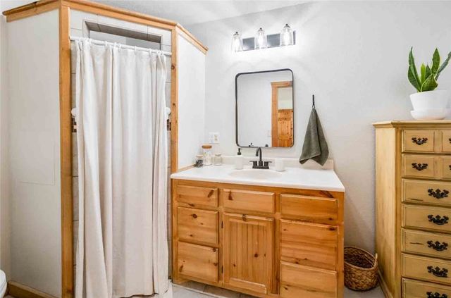 13915 Farm Road 1115, Cassville, MO 65625