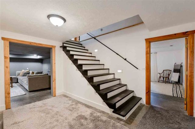 13915 Farm Road 1115, Cassville, MO 65625