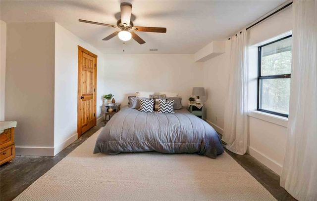 13915 Farm Road 1115, Cassville, MO 65625