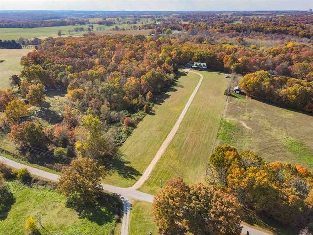 13915 Farm Road 1115, Cassville, MO 65625