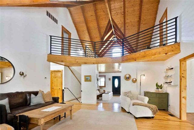 13915 Farm Road 1115, Cassville, MO 65625