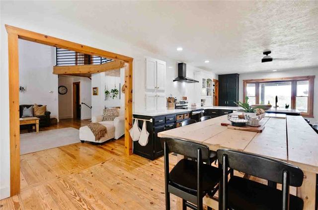 13915 Farm Road 1115, Cassville, MO 65625