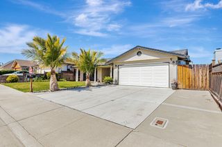 1650 Bella Vista Drive, Hollister, CA 95023