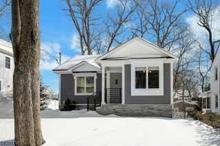 31 Mount Pleasant Pkwy, Livingston Twp., NJ 07039