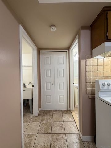29852 City Center Drive 3, Warren, MI 48093