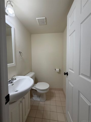 29852 City Center Drive 3, Warren, MI 48093