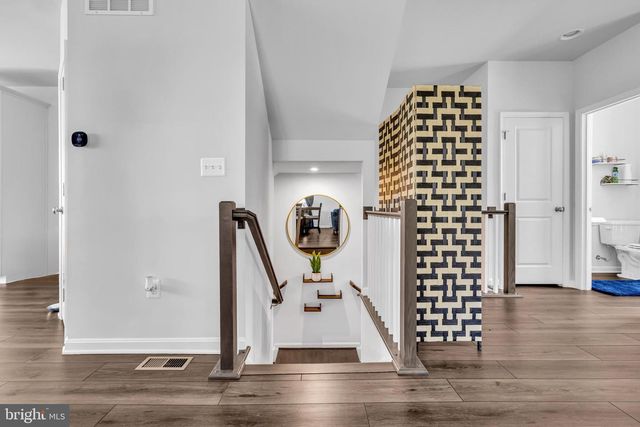 108 ARROWHEAD DR, Millersville, MD 21108