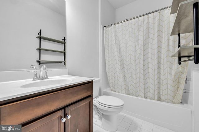 108 ARROWHEAD DR, Millersville, MD 21108