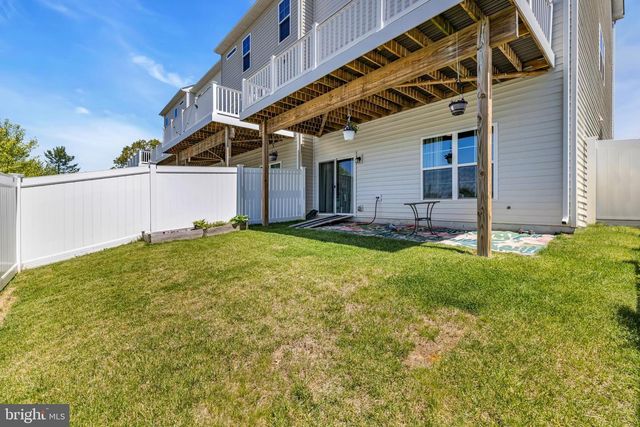 108 ARROWHEAD DR, Millersville, MD 21108
