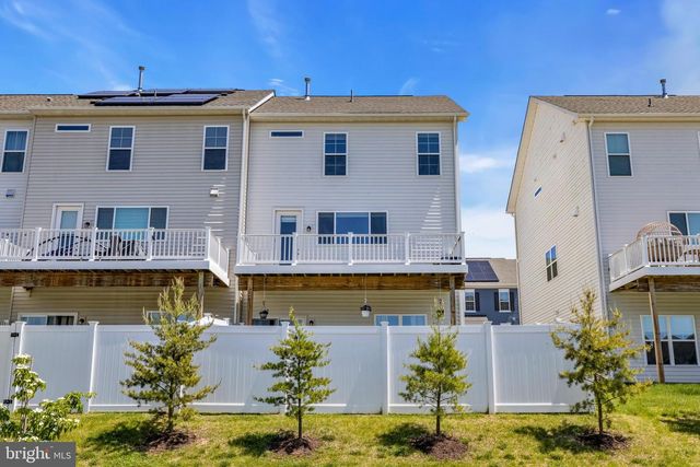 108 ARROWHEAD DR, Millersville, MD 21108